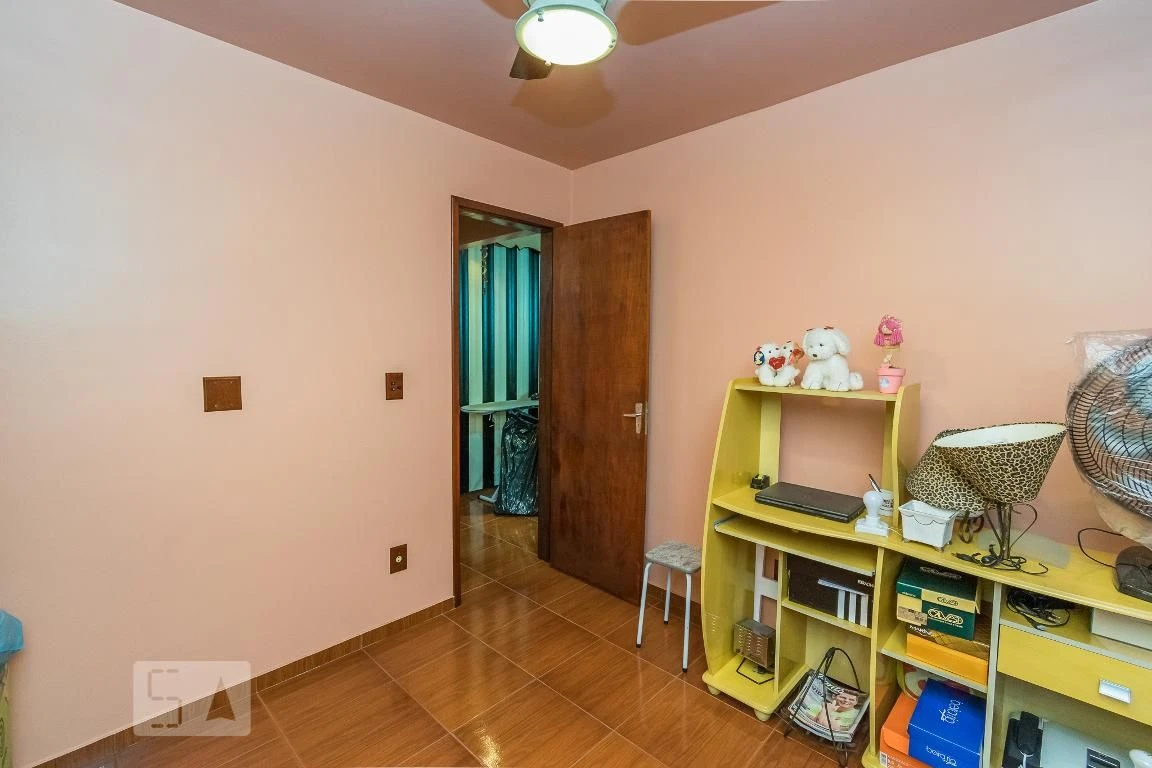 Furnished 2-bedroom apartment with built-in wardrobes — photo 23