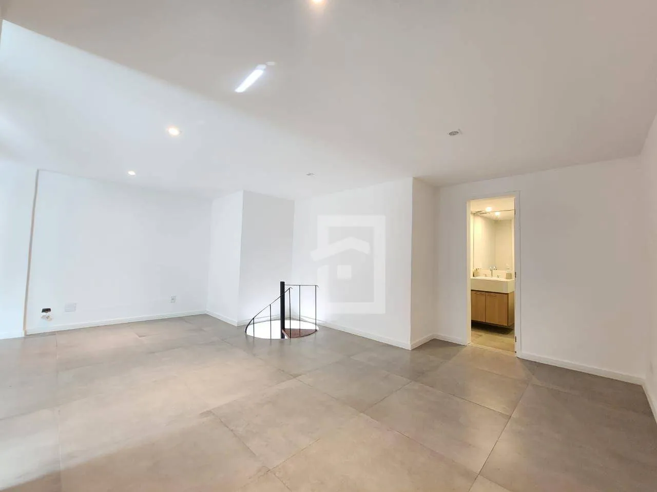 197 m² apartment on the 22nd floor with a private garden — photo 28