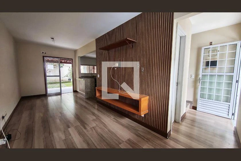 125 m² rental house with 3 bedrooms and 3 bathrooms