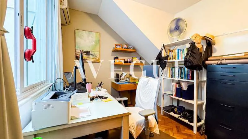 Duplex penthouse with balcony, 5 bedrooms and 5 baths — photo 22