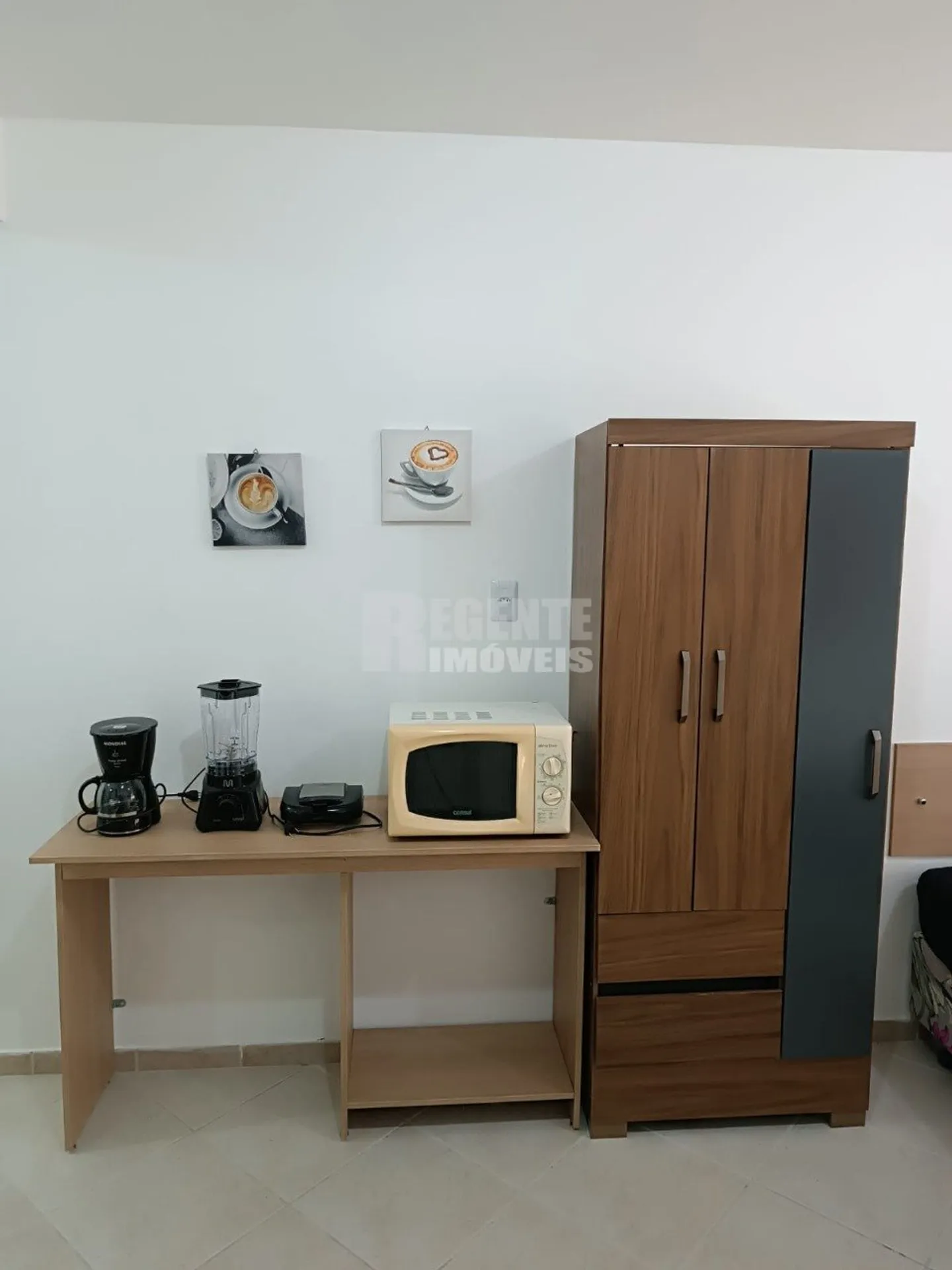 Furnished 30 m² studio with 1 parking space and 1 bath — photo 7