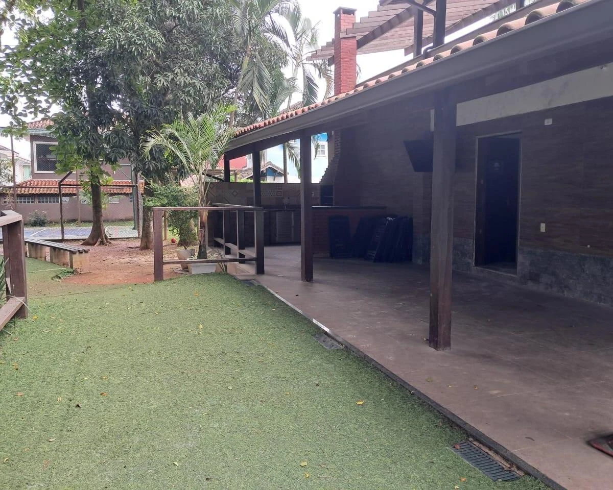 Duplex house with 4 bedrooms and an enclosed kitchen — photo 12
