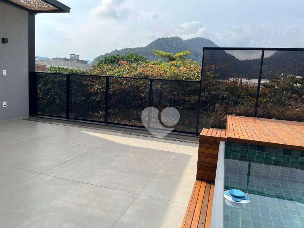 Penthouse with 4 ensuite suites and private pool, 271 m² — photo 14