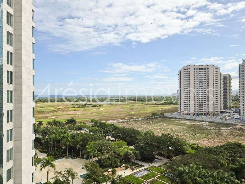 Apartamento de 267 m² com 3 suítes e piscina privativa — photo 17