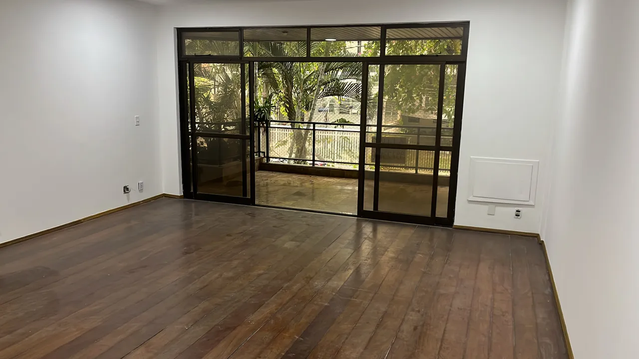 Apartamento com 3 quartos e 5 banheiros e 2 vagas — photo 2