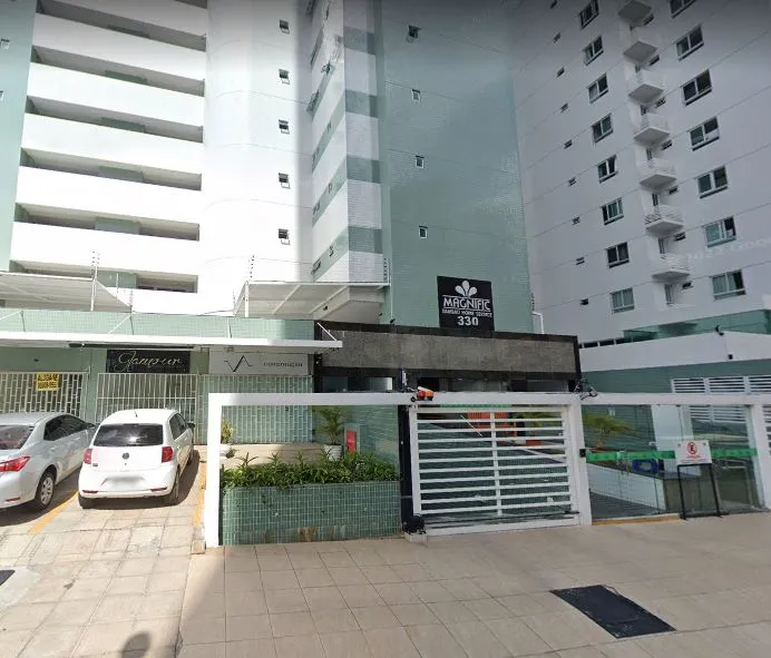 Furnished 1-bedroom apartment with balcony — photo 25