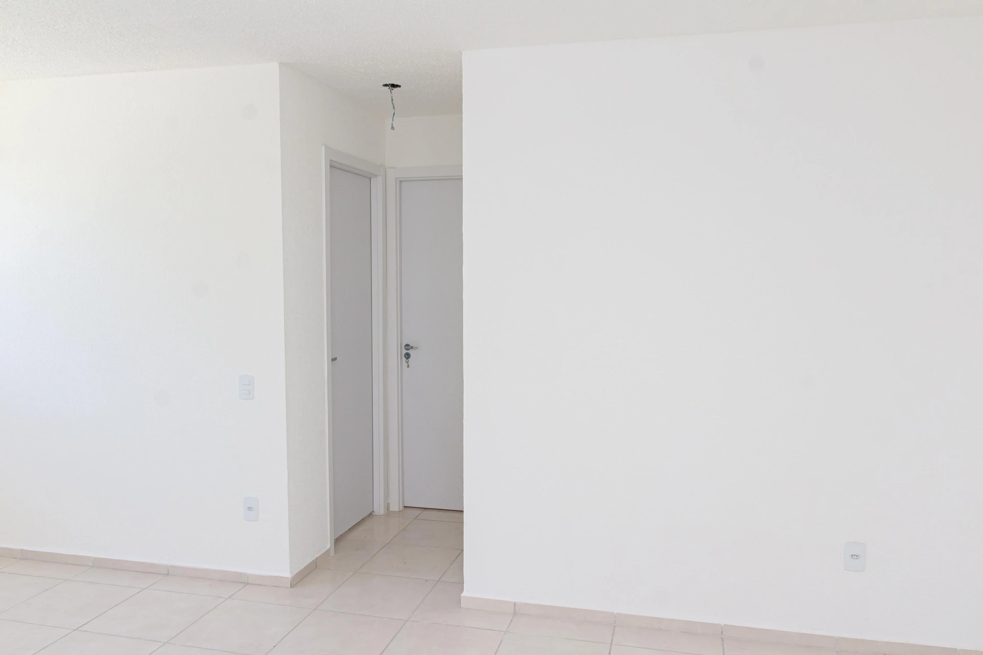 2-bedroom apartment in a building with a pool — photo 5