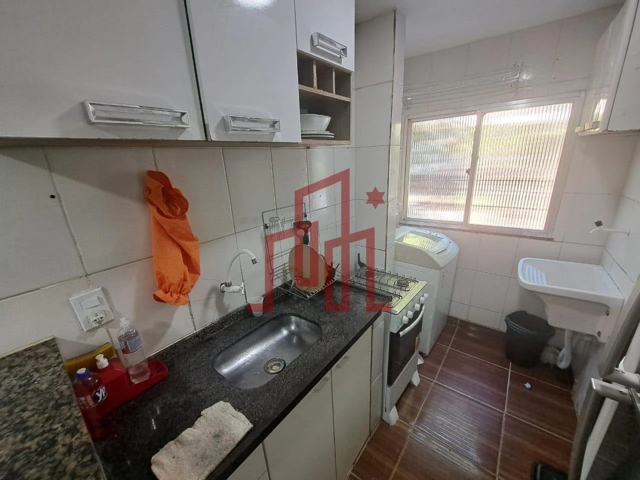 Washing machine in a 2-bedroom apartment, 50 m² — photo 2