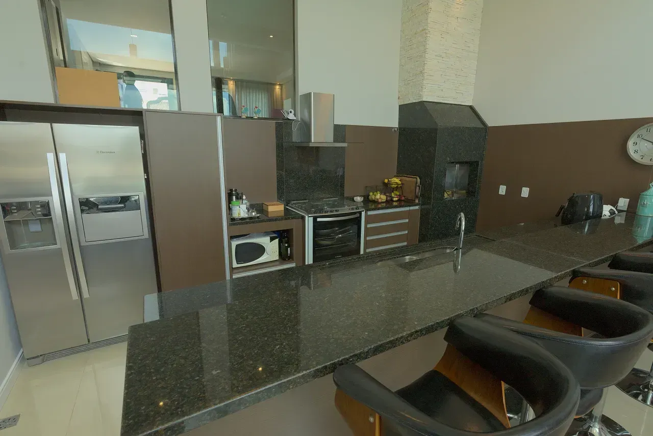 Furnished house with 3 bedrooms and open-plan kitchen — photo 20