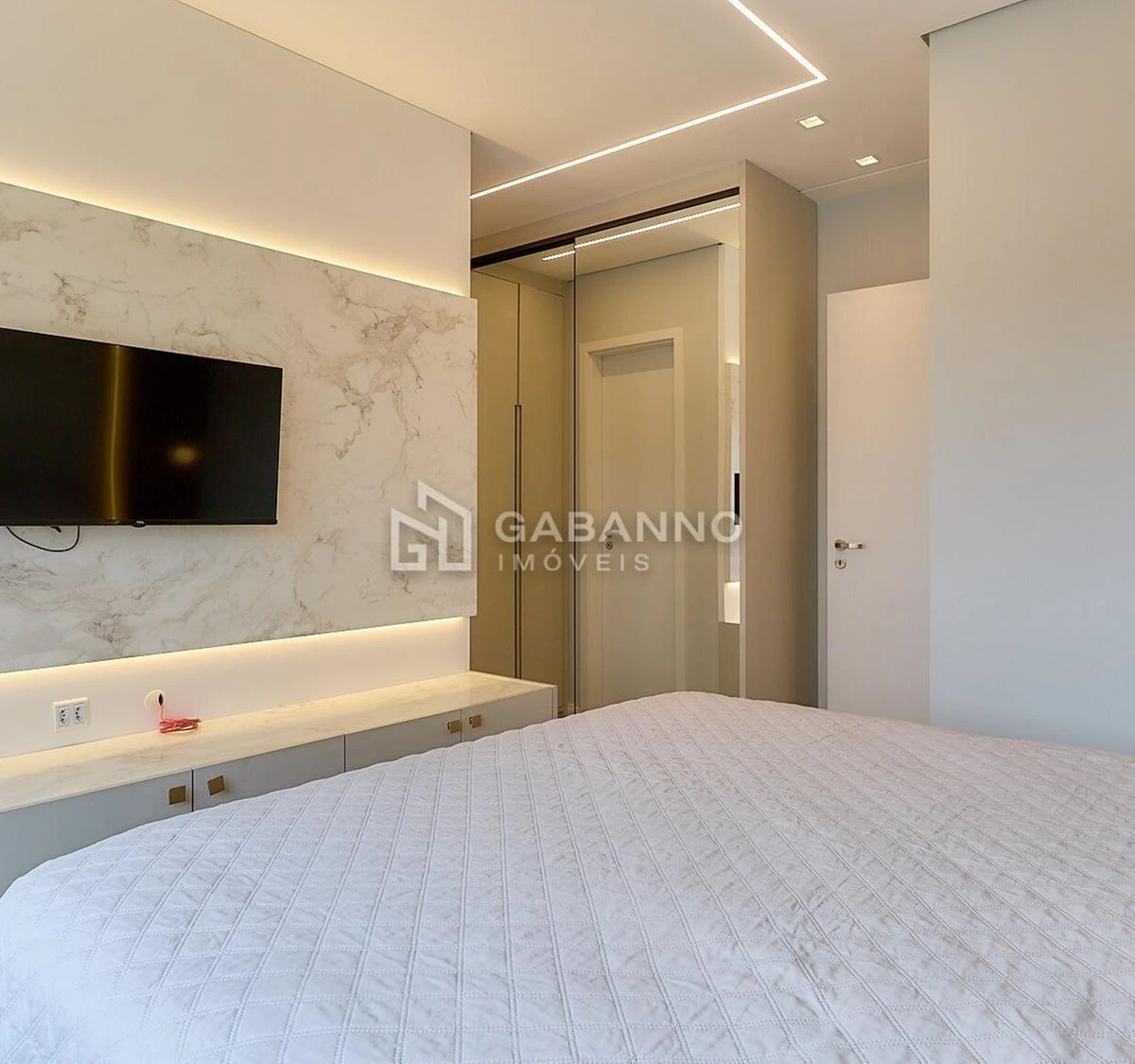 Apartamento mobiliado, 113 m², com varanda envidraçada — photo 33