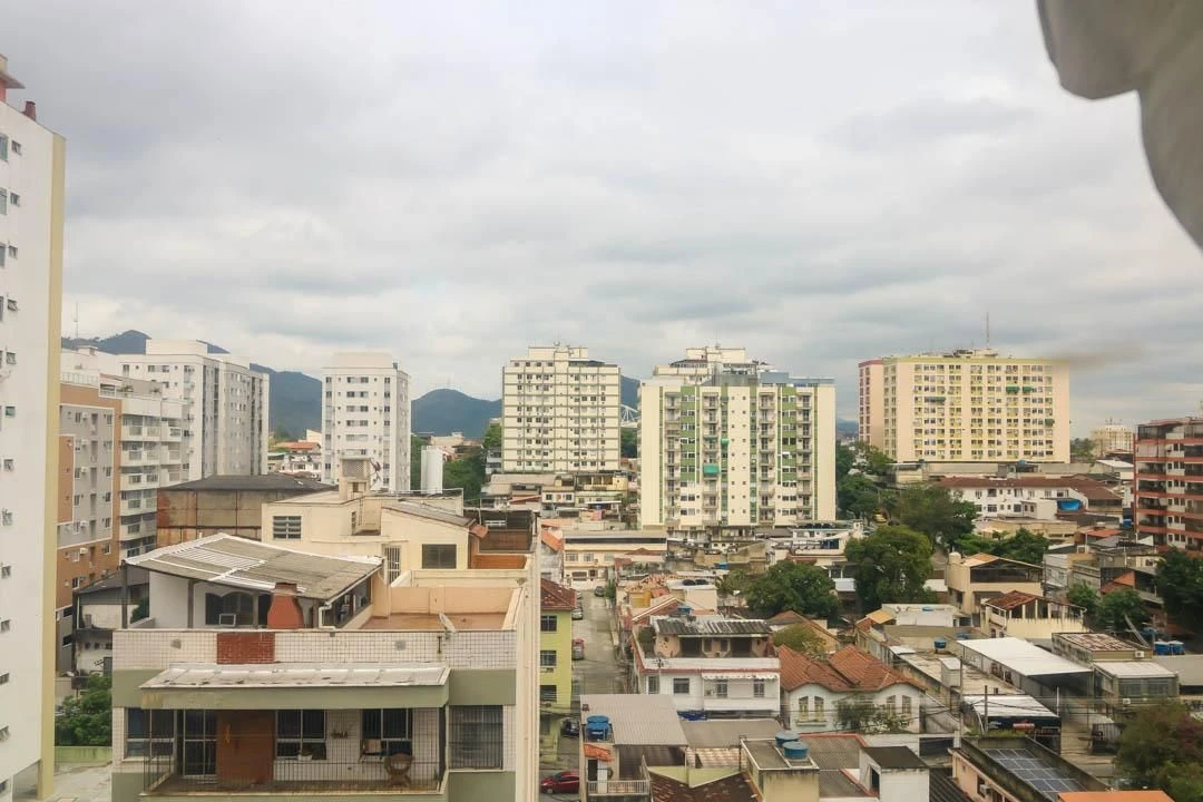 Apartamento para alugar com 2 quartos, 1 banheiro e vaga — photo 39
