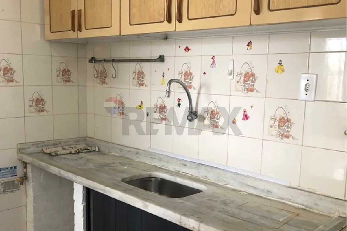 63 m² apartment with a washing machine and a bathtub — photo 10