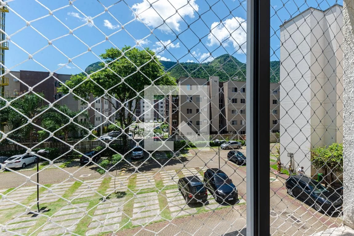 4-bedroom apartment with a mountain view in Rio de Janeiro — photo 14