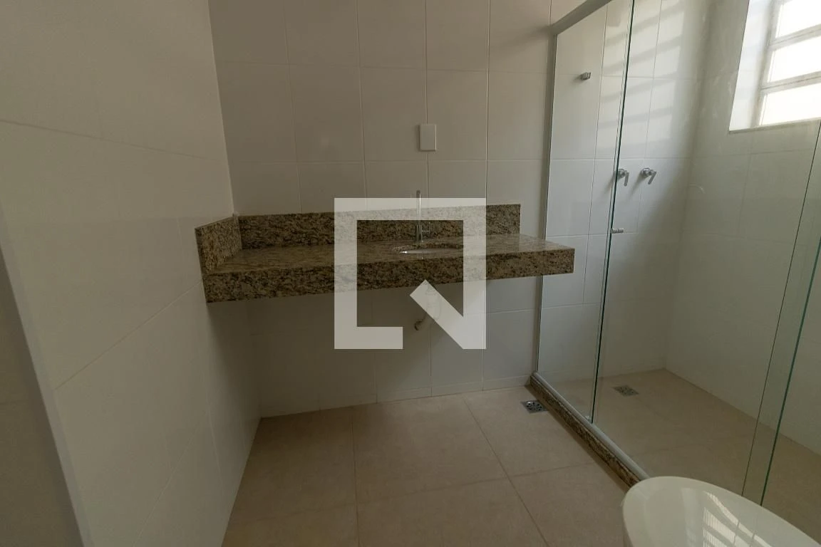 2-bedroom apartment, 1 with its own bathroom, 90 m² — photo 4