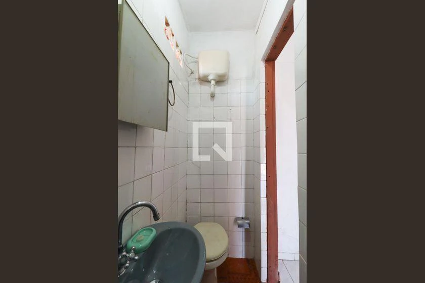 Furnished 25 m² studio in Curitiba — photo 25