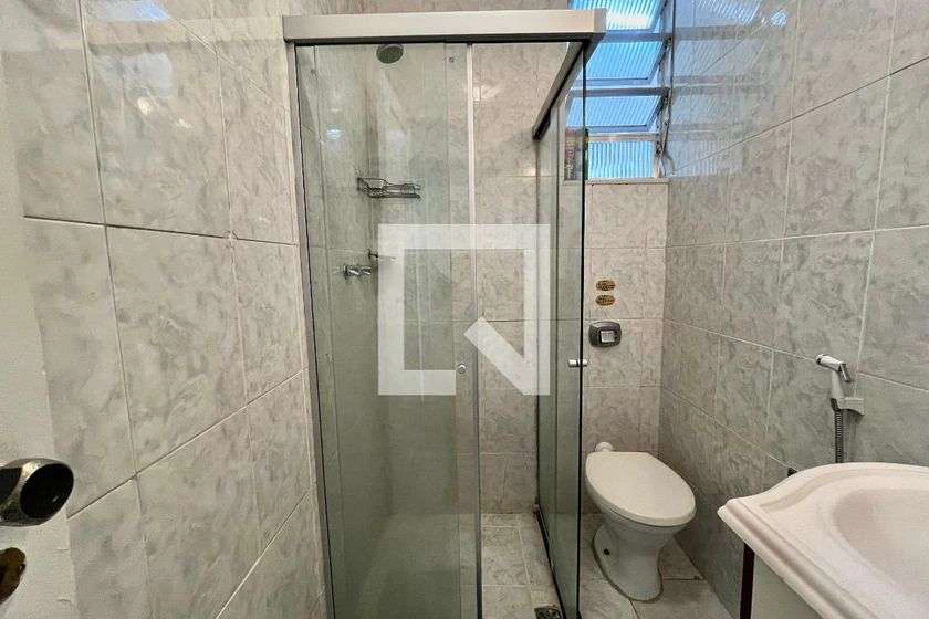 Apartamento mobiliado com 3 quartos e 90 m² — photo 14