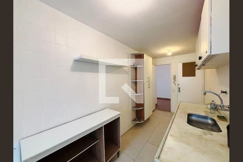 3-bedroom apartment with a water view in Rio de Janeiro — photo 18