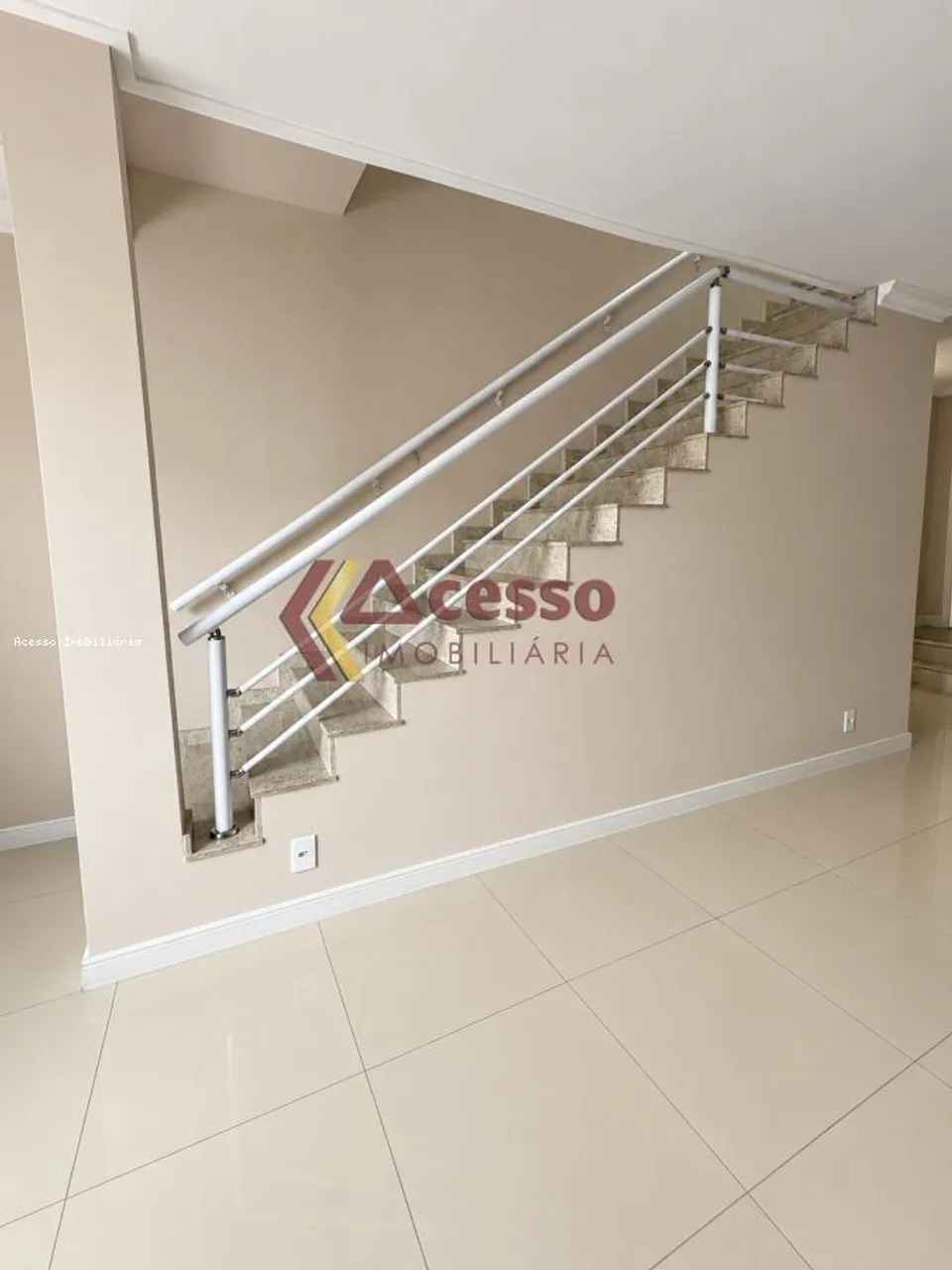 Casa de 300 m² e 2 quartos, Vila Valqueire — photo 14