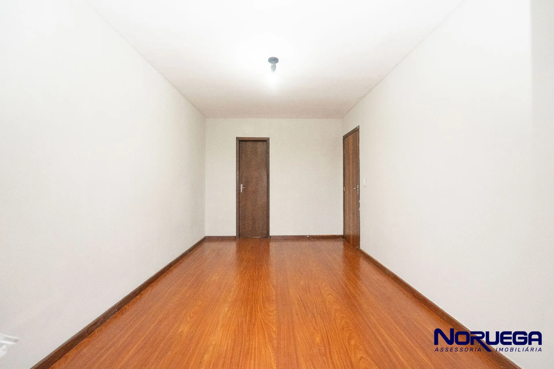 House with a closed kitchen and 3 bedrooms — photo 22