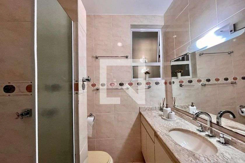 3-bedroom apartment with 301 m² and no parking — photo 19
