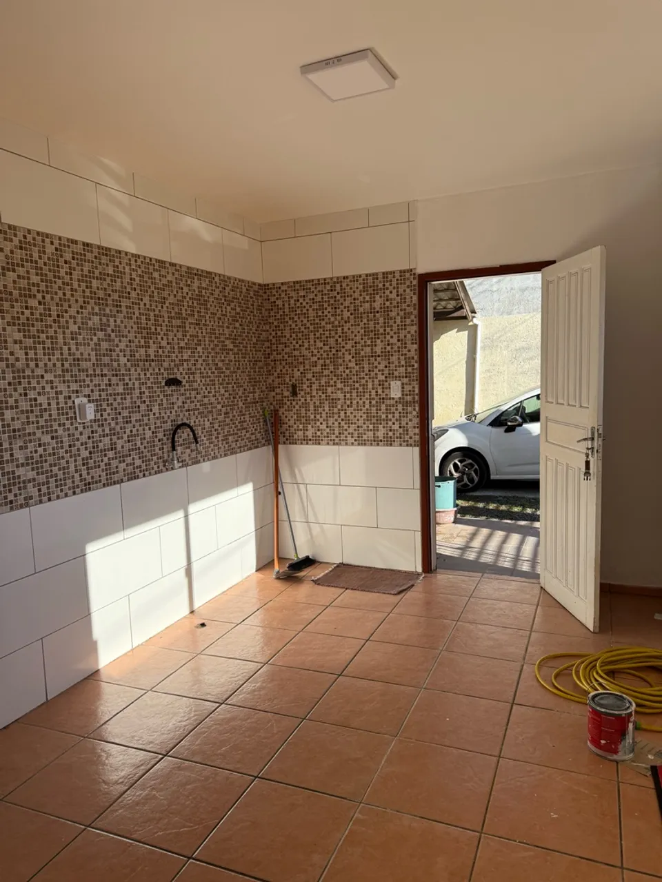 2-bedroom house with a washing machine in Florianópolis — photo 15