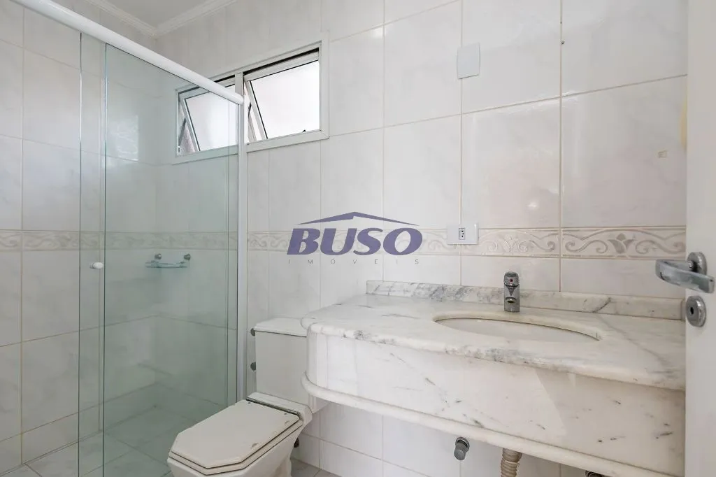 3-bedroom house with 228 m², suite and 3 covered spots — photo 30