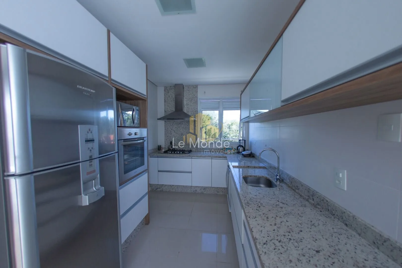 Apartamento amueblado con 4 dormitorios y 382 m² — photo 13