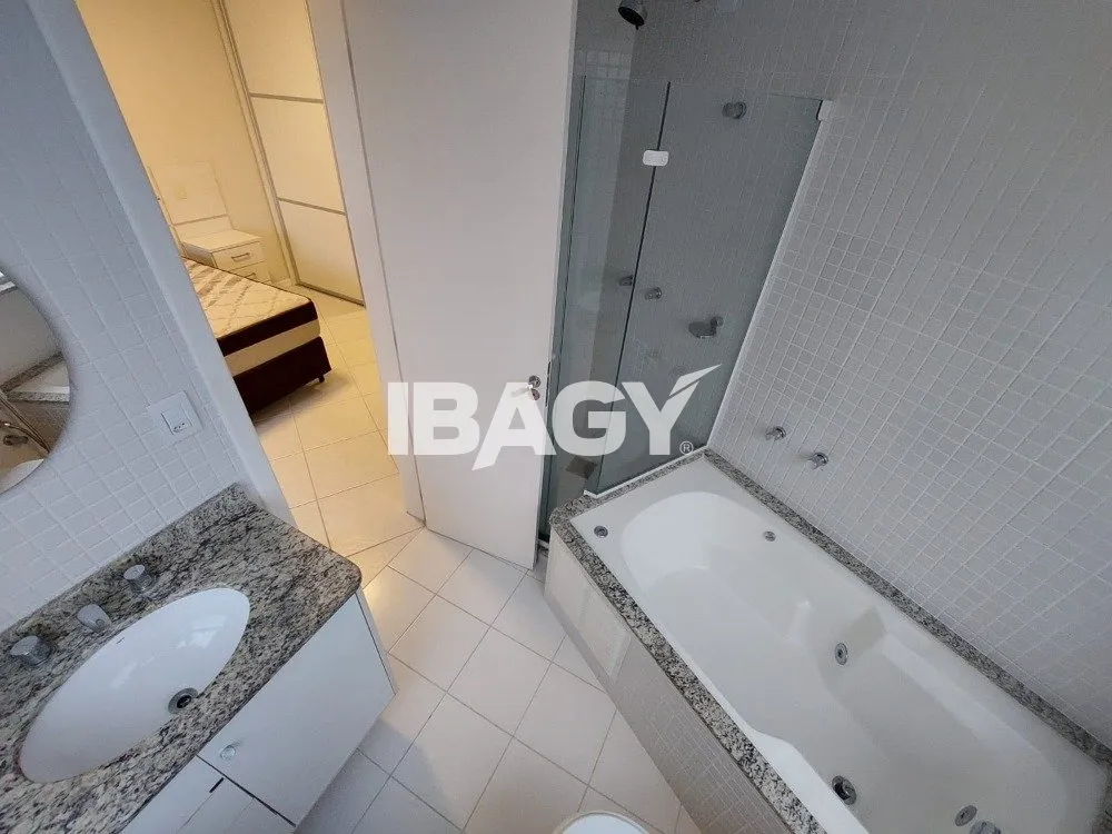 Apartment with 3 bedrooms and 145 m² plus 2 parking spots — photo 27