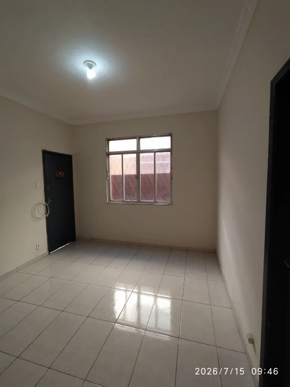 2-bedroom apartment with an indoor laundry area