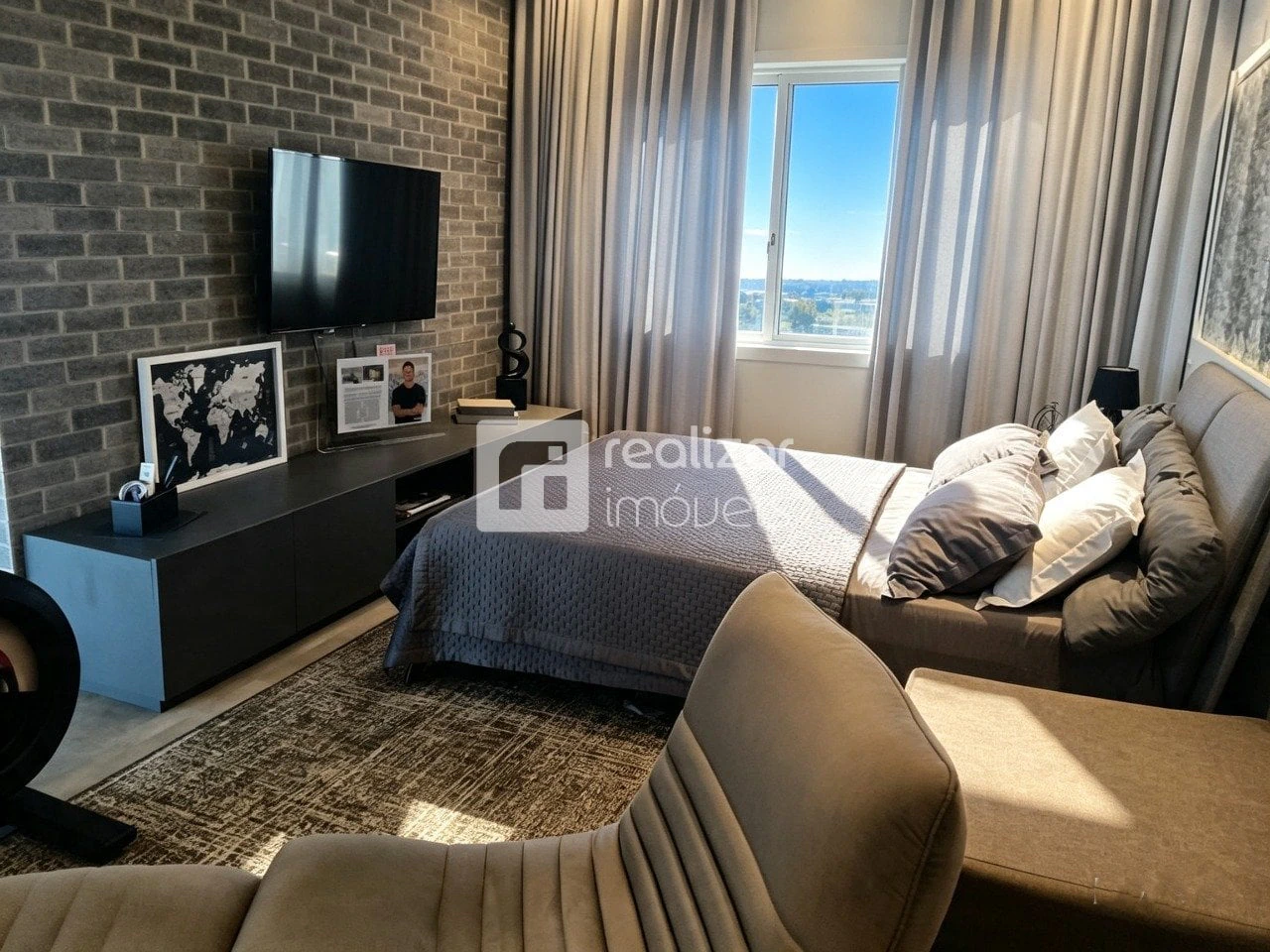 Furnished house, 560 m², with a water view — photo 9