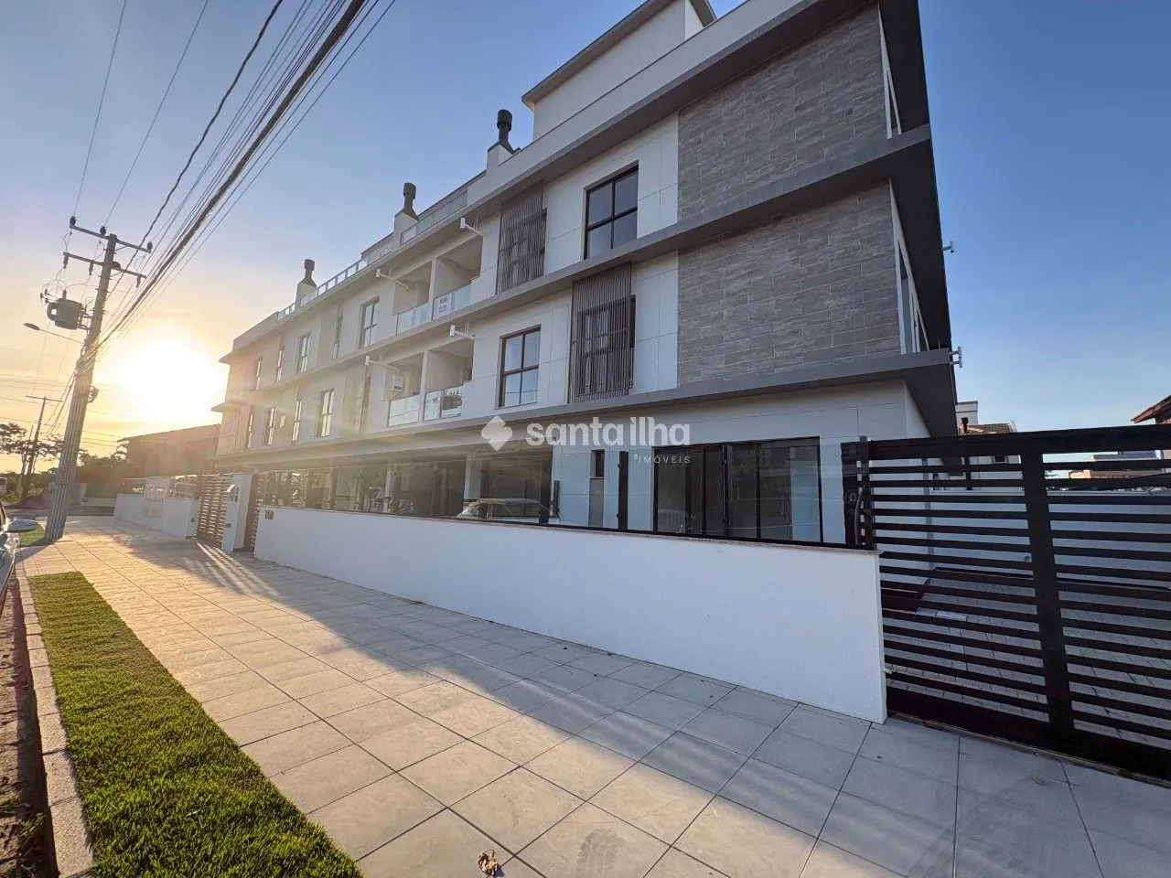 Furnished 1-bedroom apartment with 57 m² and parking — photo 14