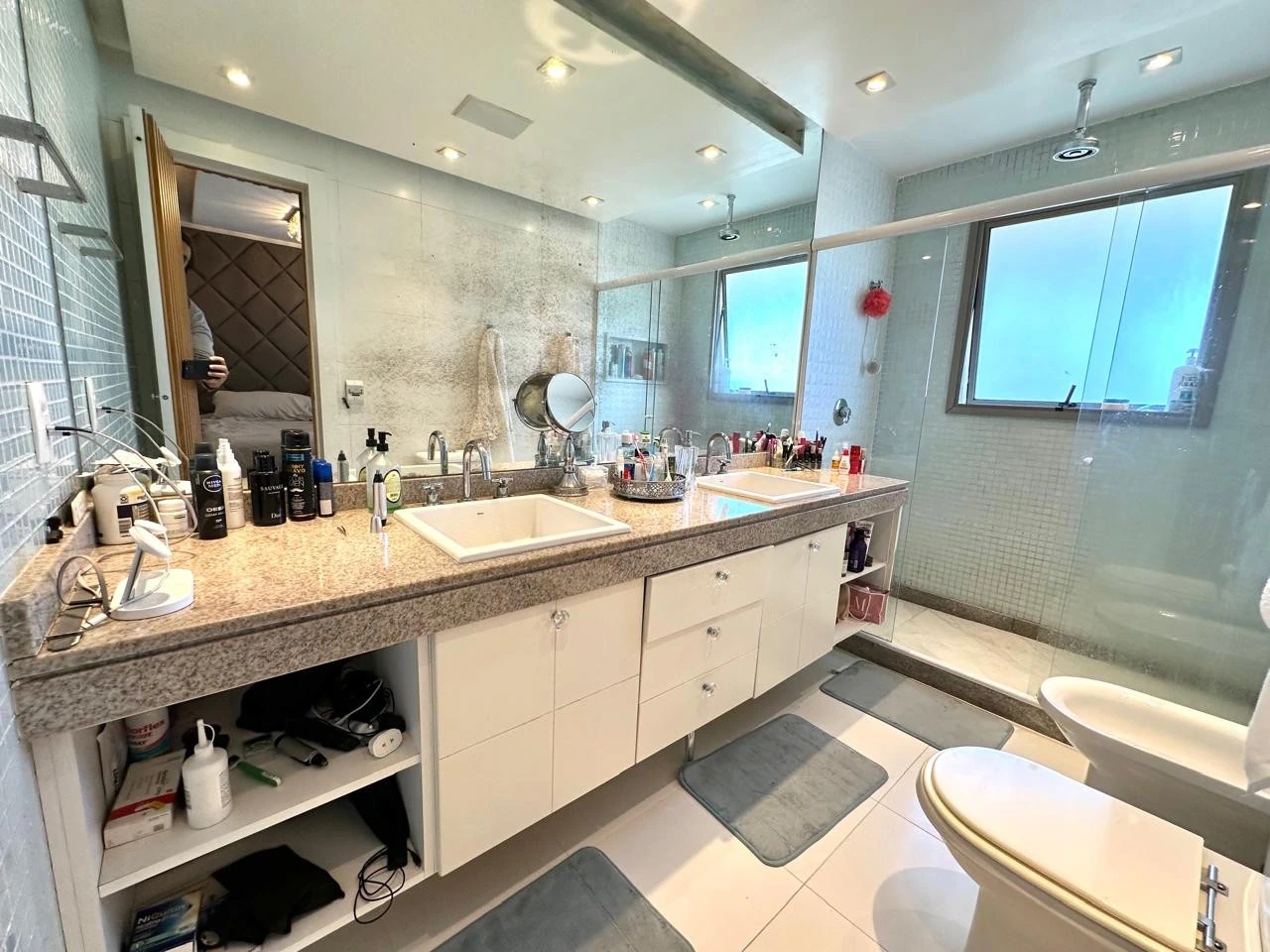 Furnished apartment, 233 m², with a walk-in closet — photo 20