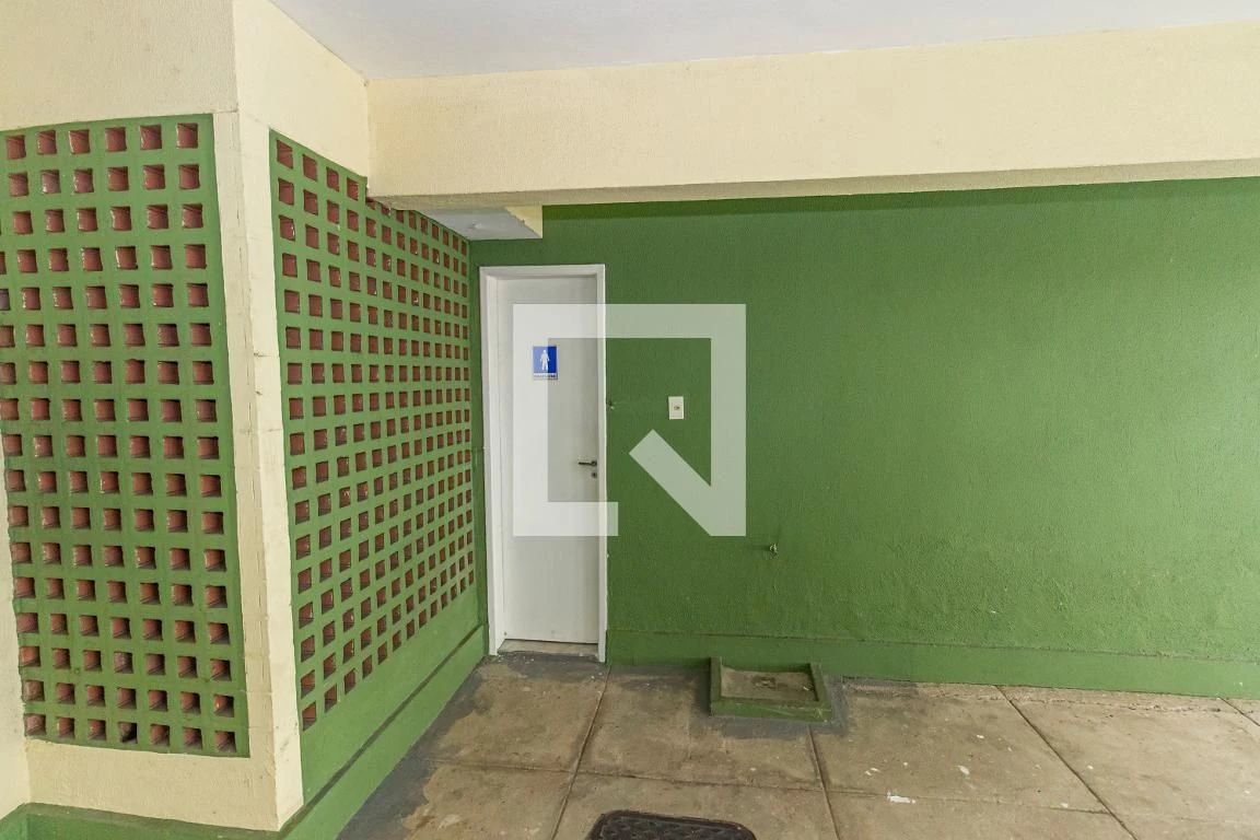 Furnished apartment with 2 bedrooms and a balcony — photo 37