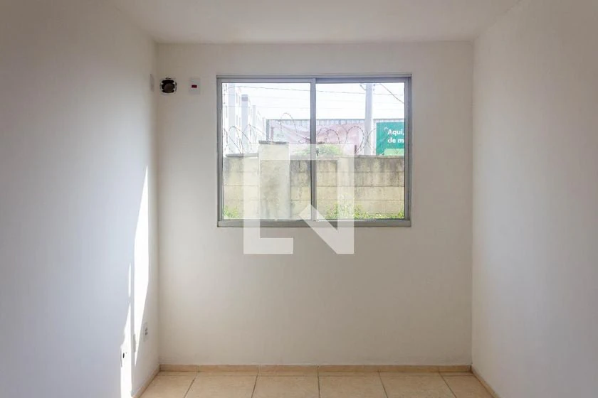2-bedroom apartment in a building with a gym — photo 28