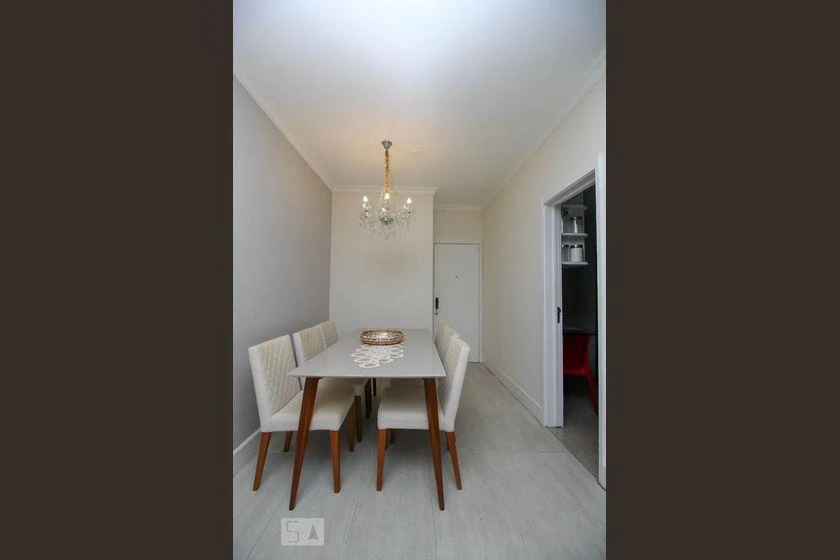 3-bedroom apartment with a glass-enclosed balcony — photo 76
