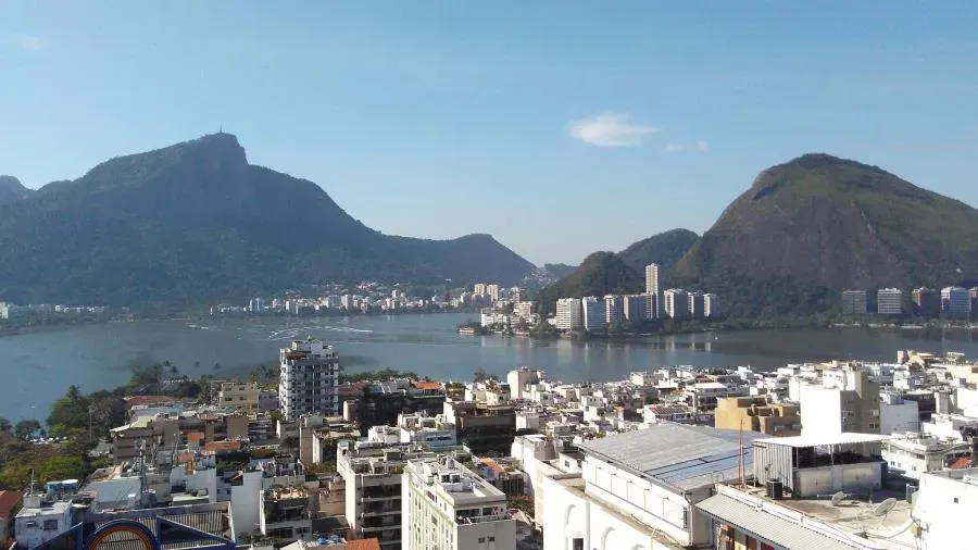 Apartamento de 2 dormitorios con balcón en el 17º piso — photo 19