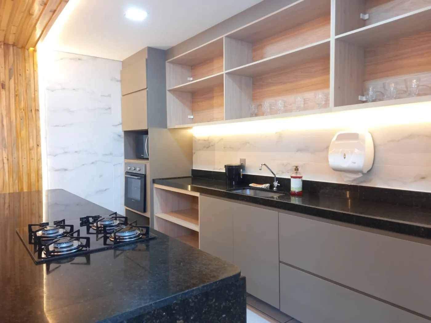 Rental apartment 57 m² with laundry area and suite — photo 2