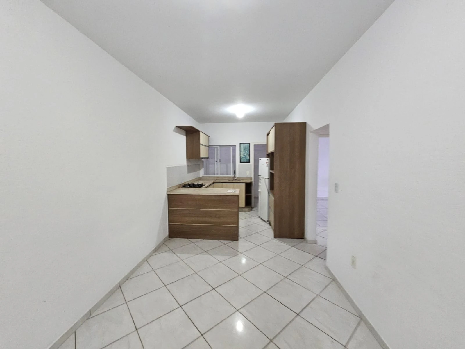 2-bedroom apartment with a suite and 1 parking spot