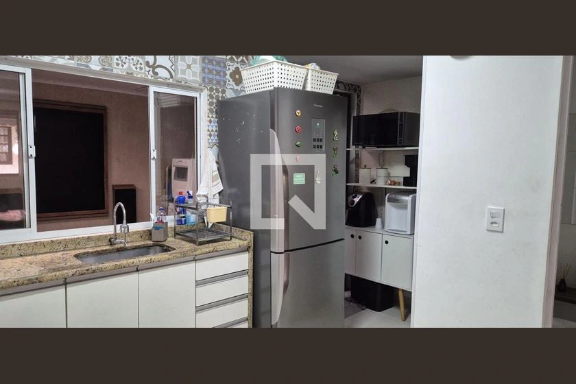 Furnished studio, 30 m², with a washing machine — photo 18