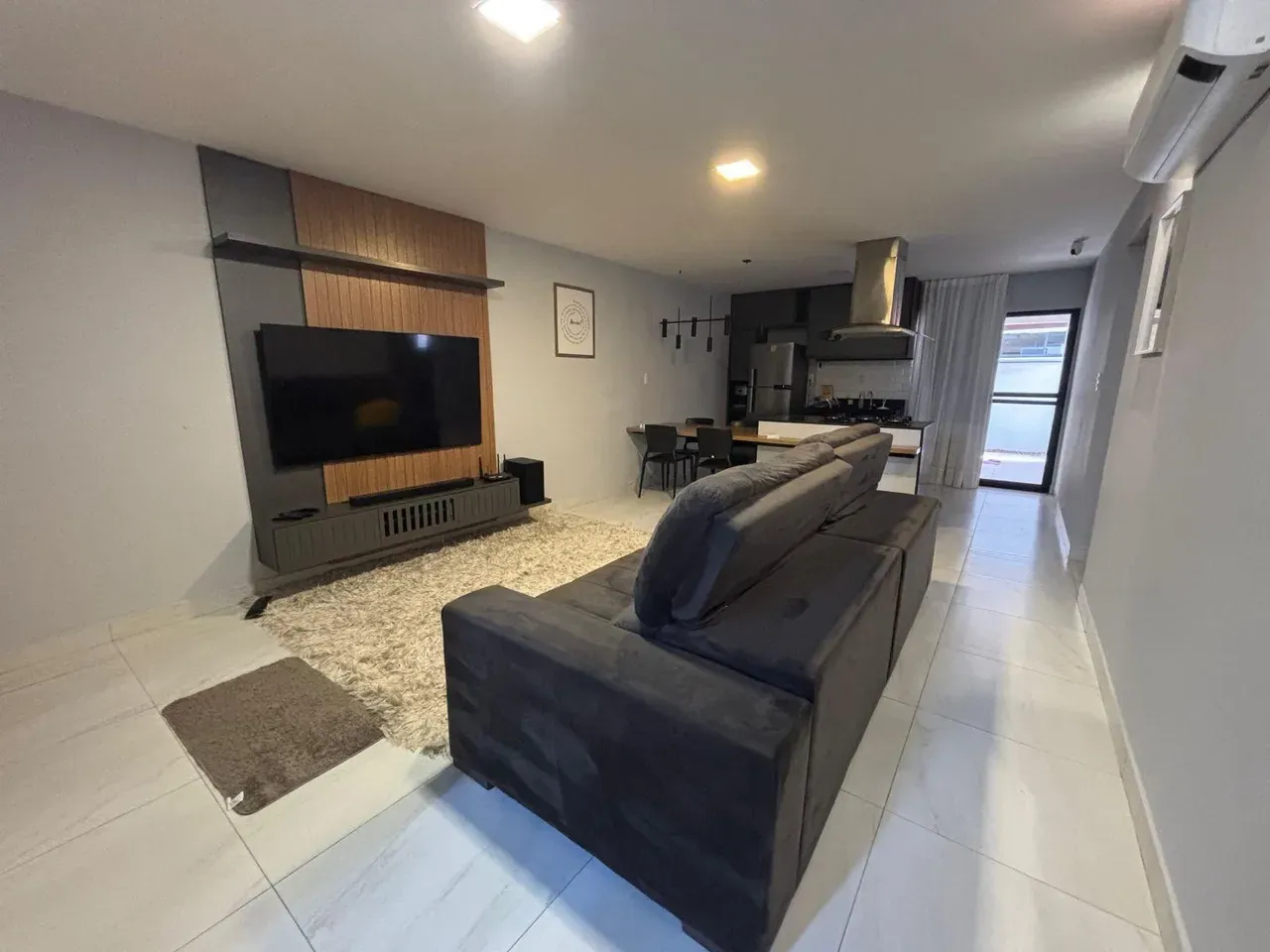 Furnished house, 244 m², with a walk-in closet