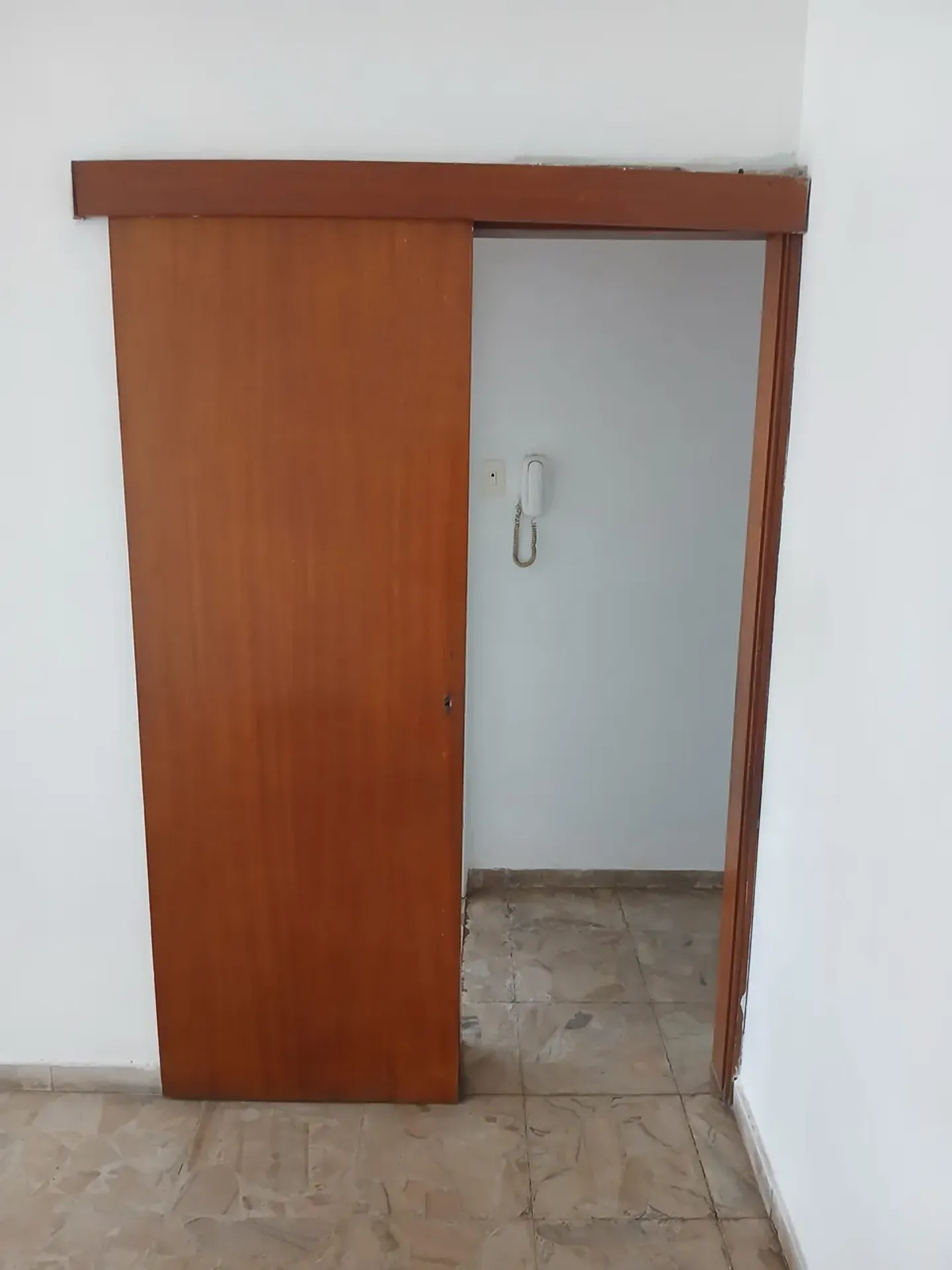 2-bedroom house, 1 with its own bathroom, 77 m² — photo 24
