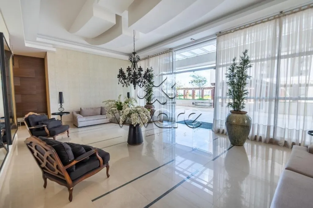3-bedroom apartment with 4 bathrooms and 268 m² — photo 52