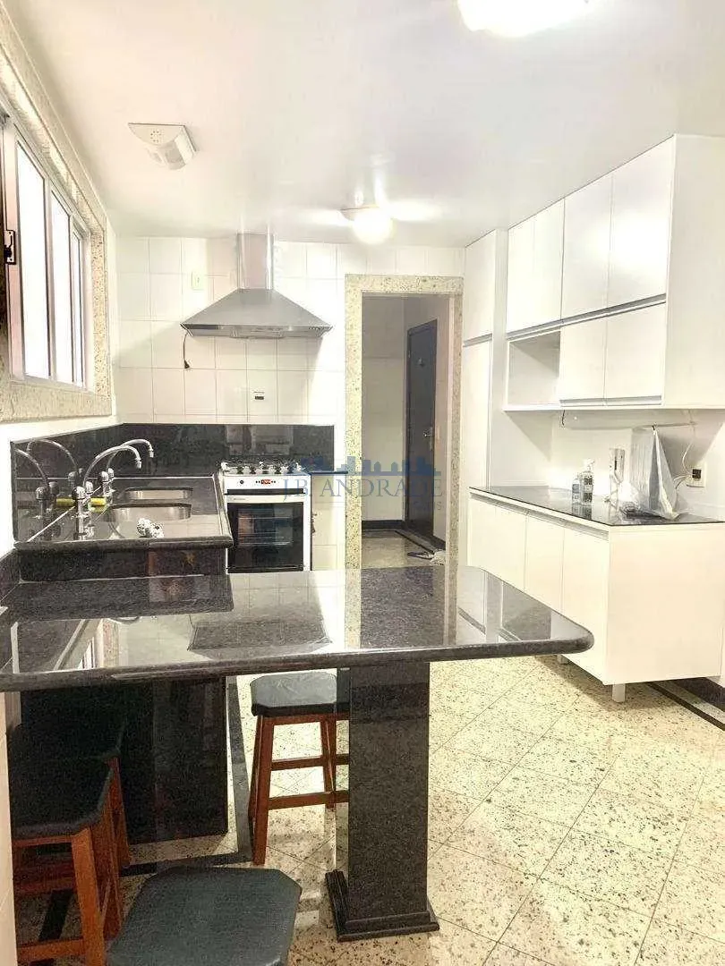 Apartment with 4 bedrooms, 5 bathrooms and 3 parking — photo 35