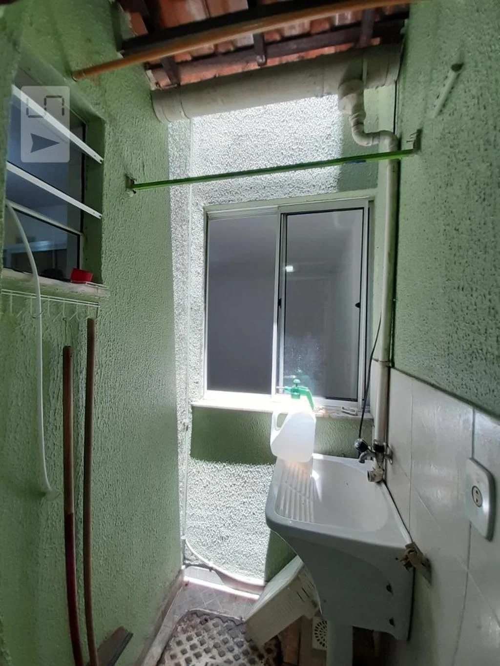 Rental apartment with 2 bedrooms and a balcony — photo 6