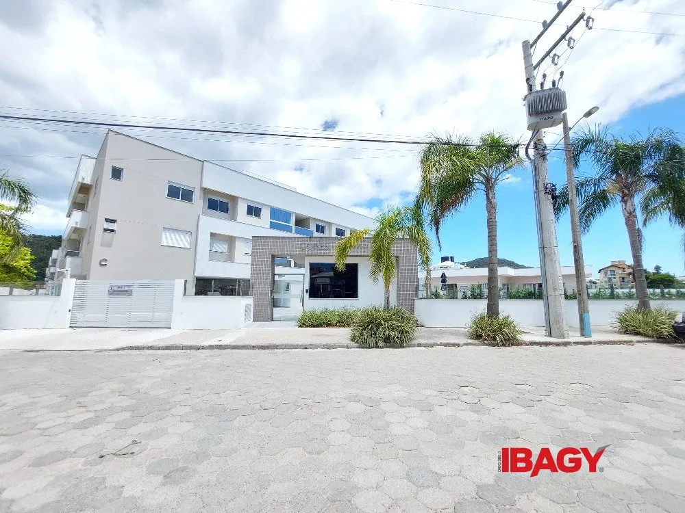 Apartamento amueblado de 2 dormitorios y 121 m² — photo 16