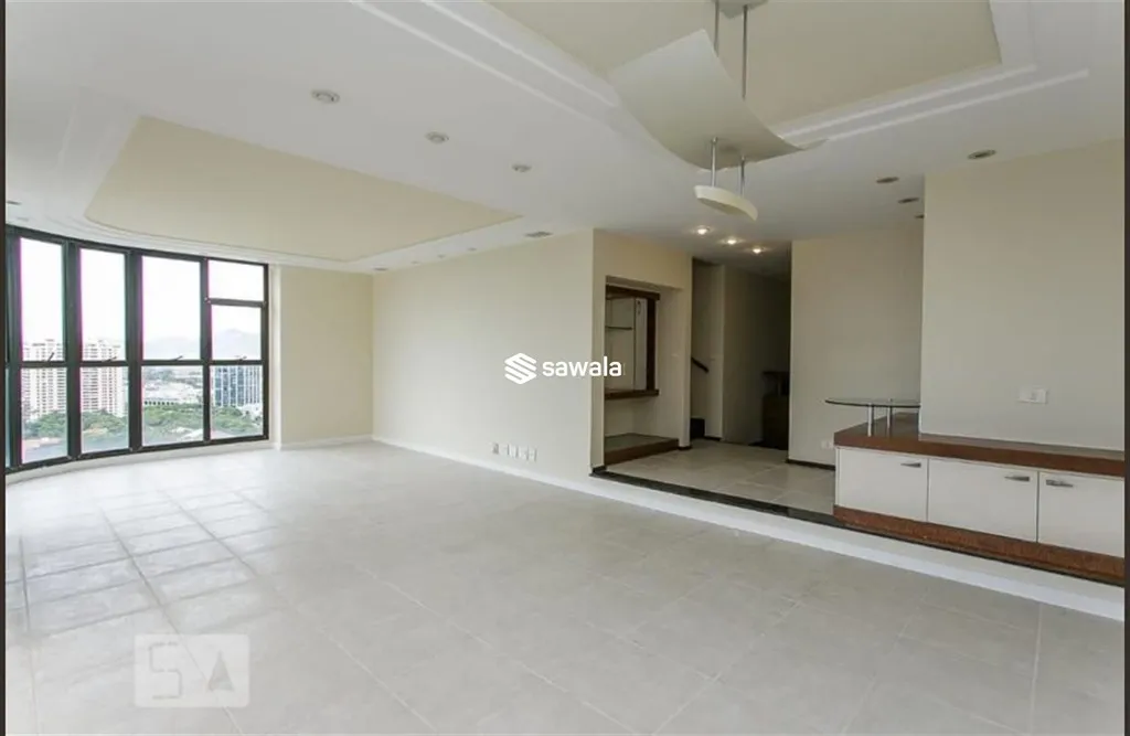 210 m² apartment with 3 bedrooms and 5 bathrooms — photo 20