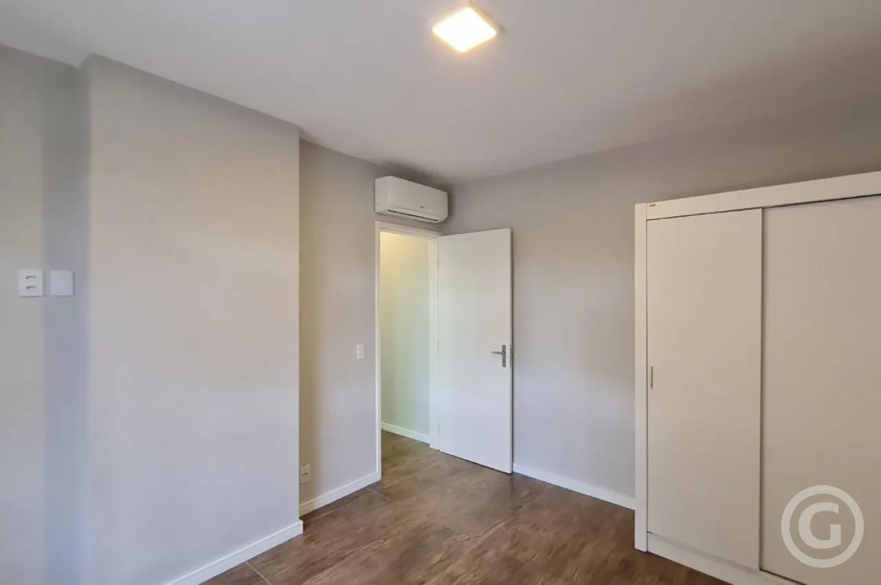 Apartamento de 43 m² e 1 quarto, Centro — photo 2