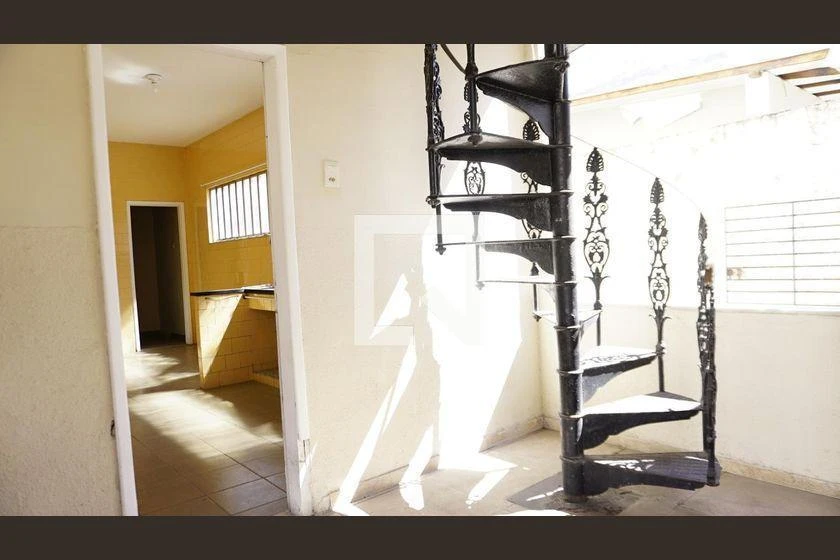 Rental house with 3 bedrooms, 480 m² and 2 parking spots — photo 7
