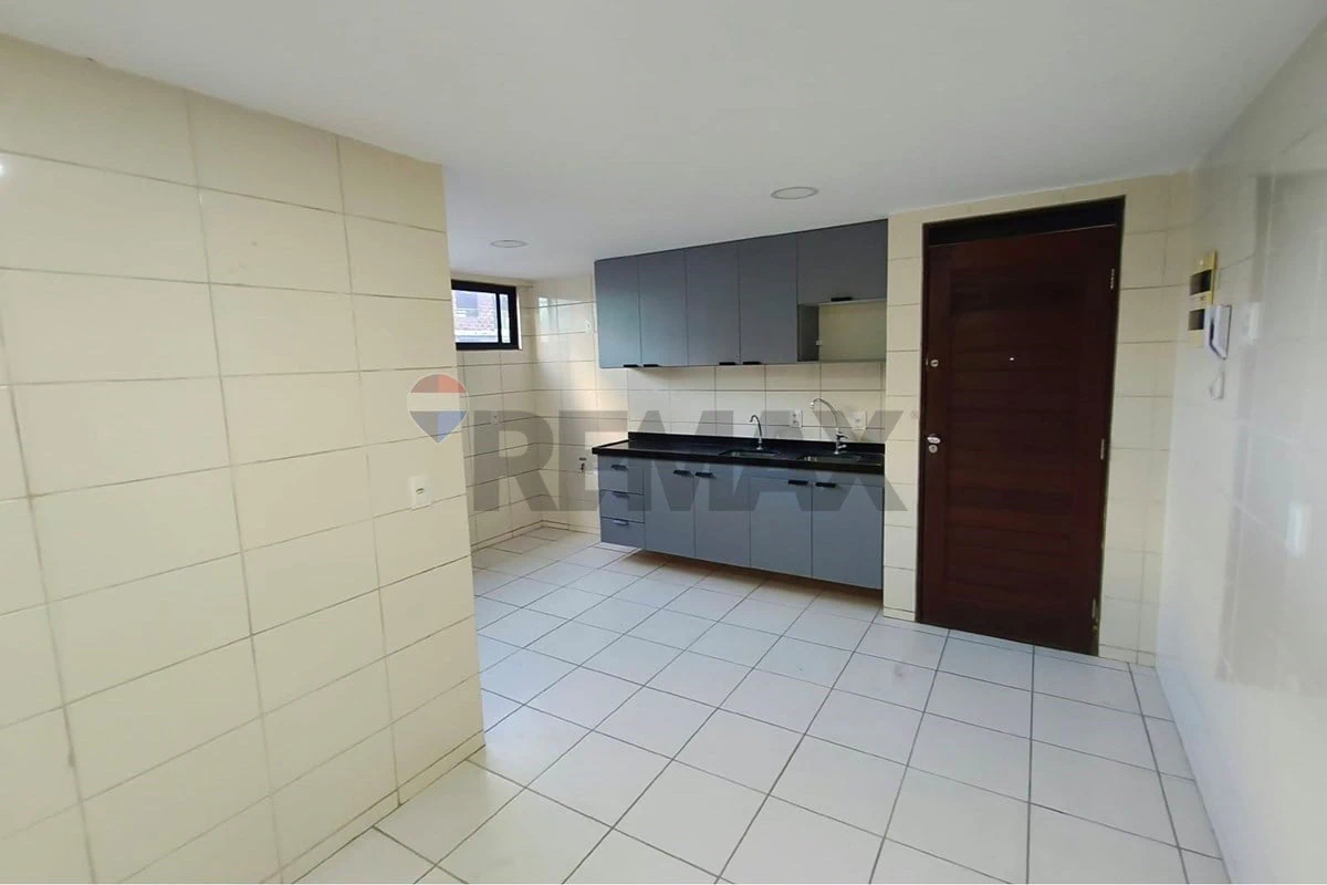 Apartment, 180 m², with a home office — photo 2