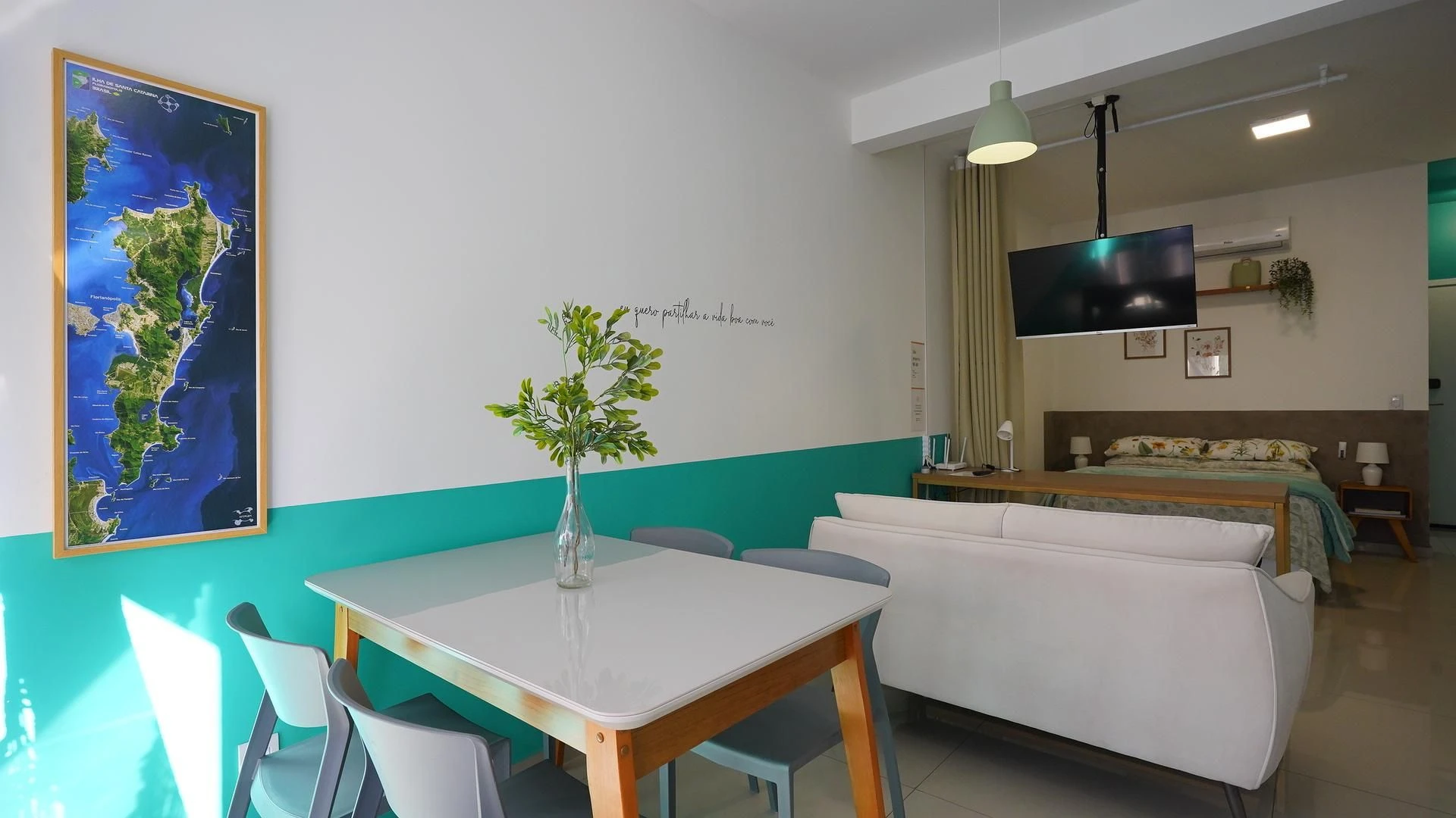 Furnished studio, 37 m², with a mountain view — photo 15